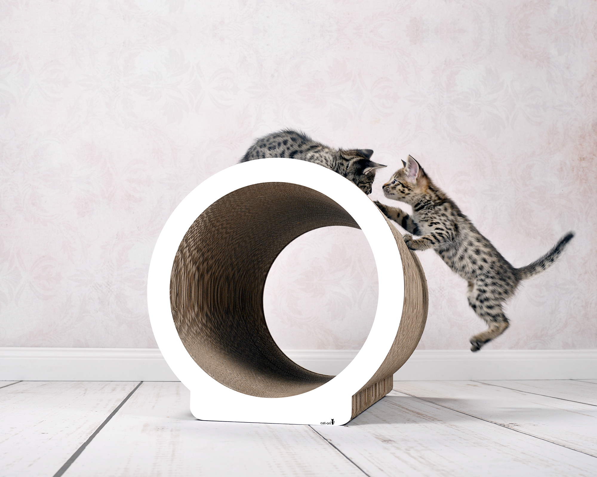 cat-on Katzenmöbel LE ROND als runde Katzenhöhle – gefertigt aus hochwertiger Kratzpappe mit natürlicher Wabenstruktur
