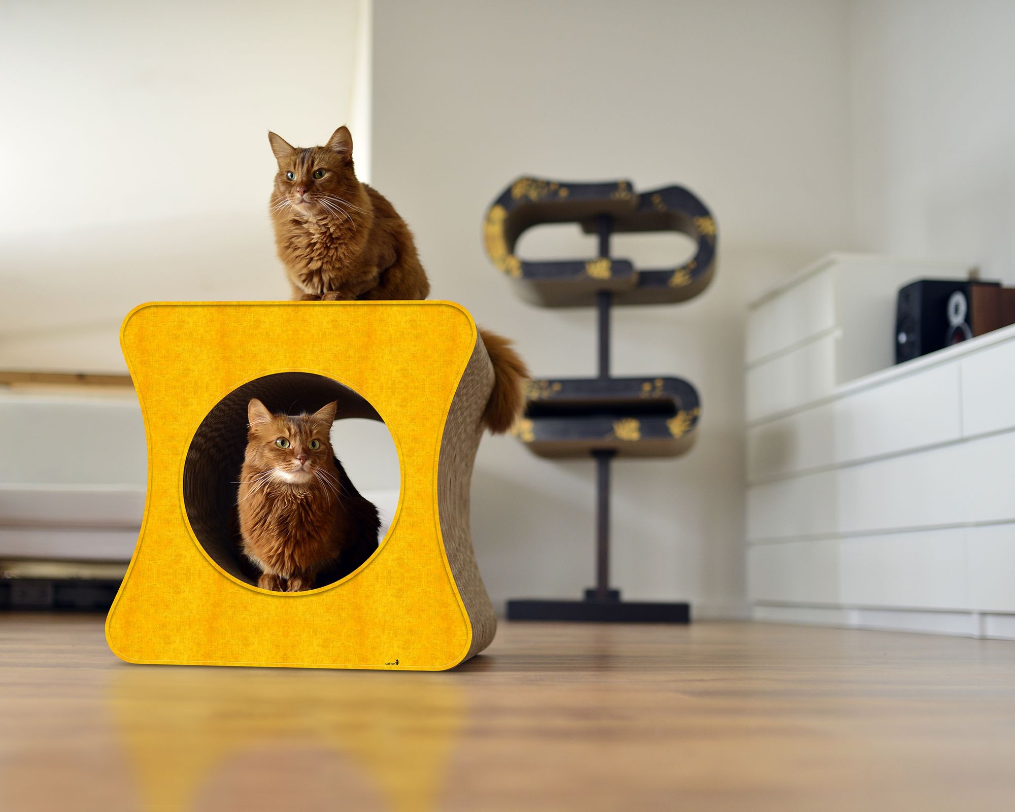 LE CUBE Design Katzenmöbel, dunkelgelb (004e)