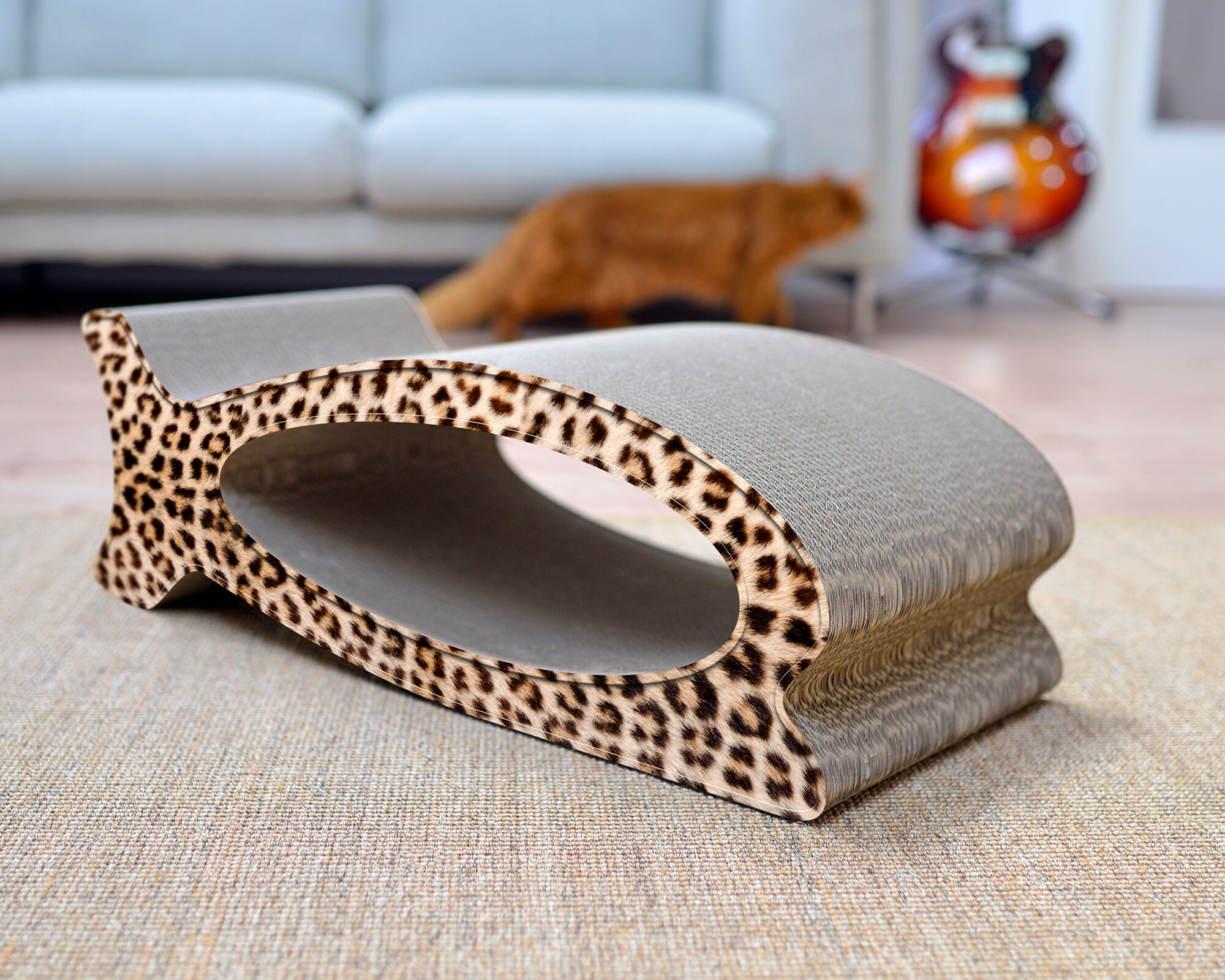 LE FISH – griffoir en carton en forme de poisson, design moderne et élégant