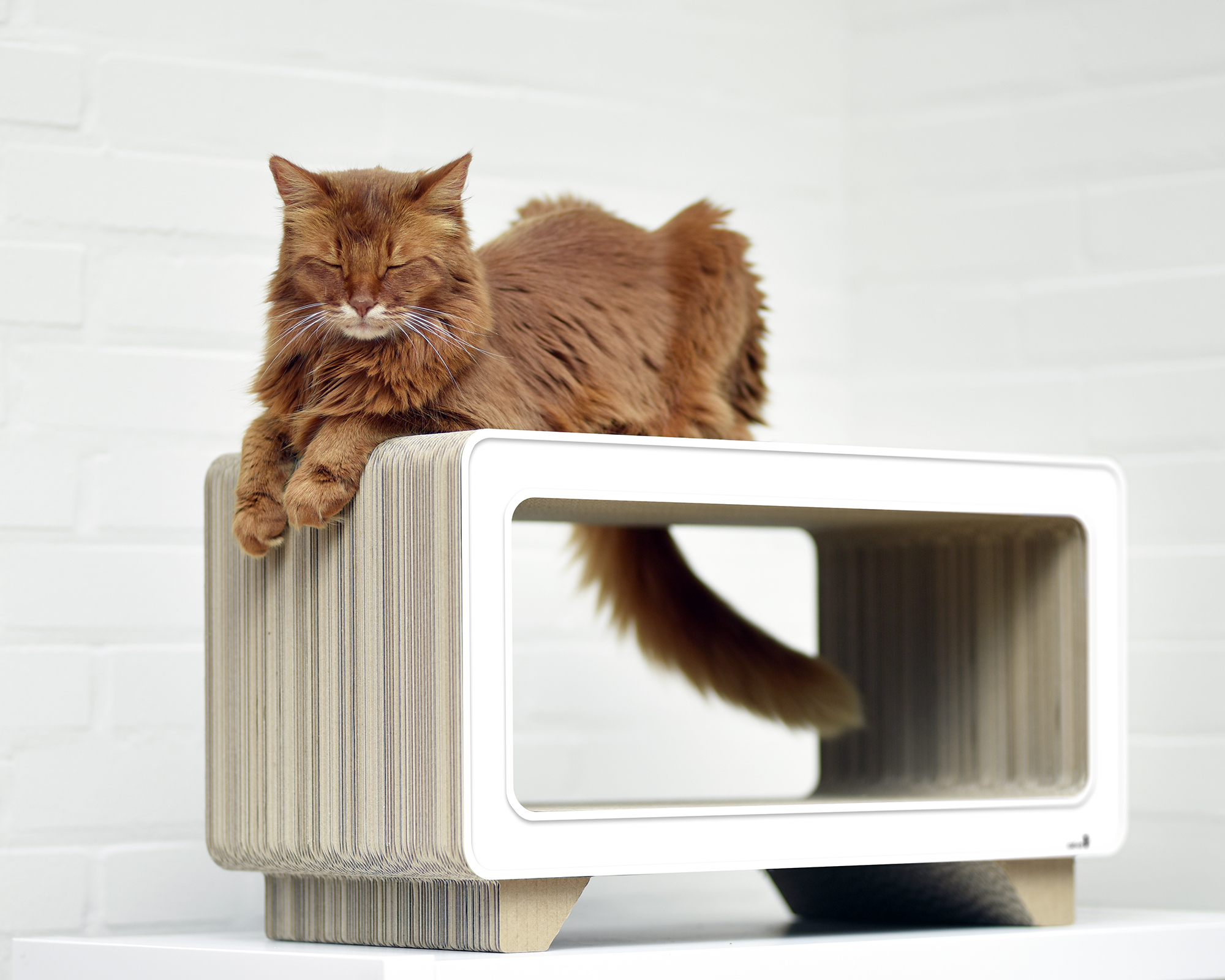LA TELE Retro-Kratzmöbel für Katzen LA TELE Retro-Kratzmöbel für Katzen