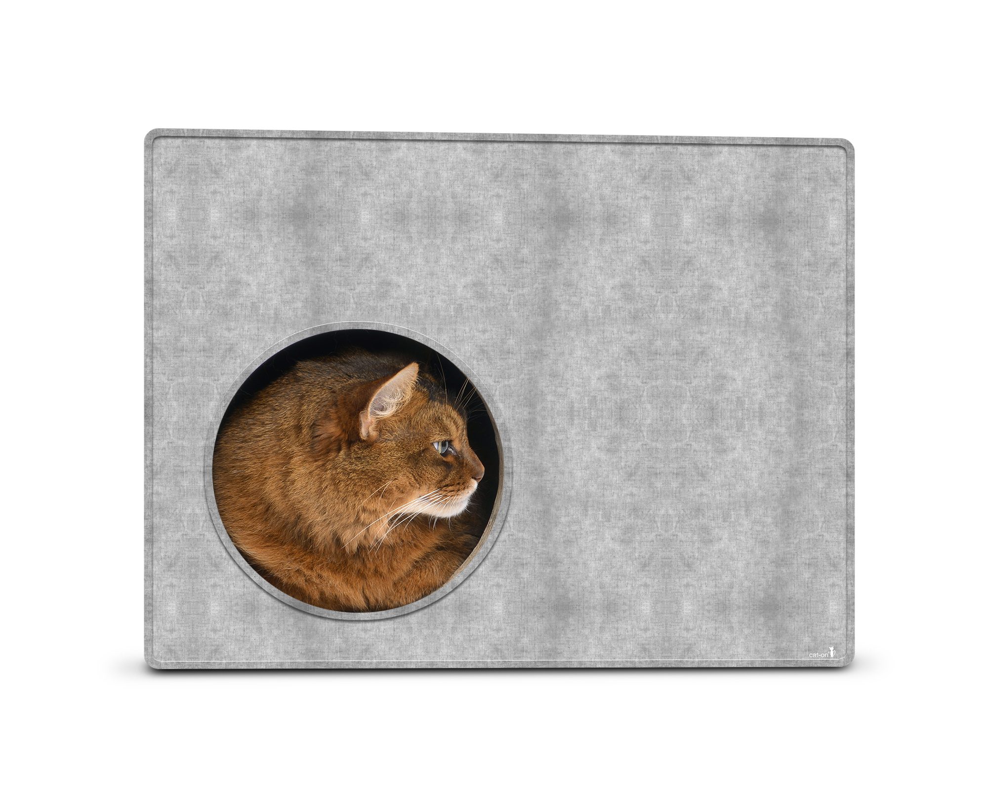 PHREDIA Eckhaus von cat-on, Katze im Inneren des Design-Kratzmöbels aus Wellpappe