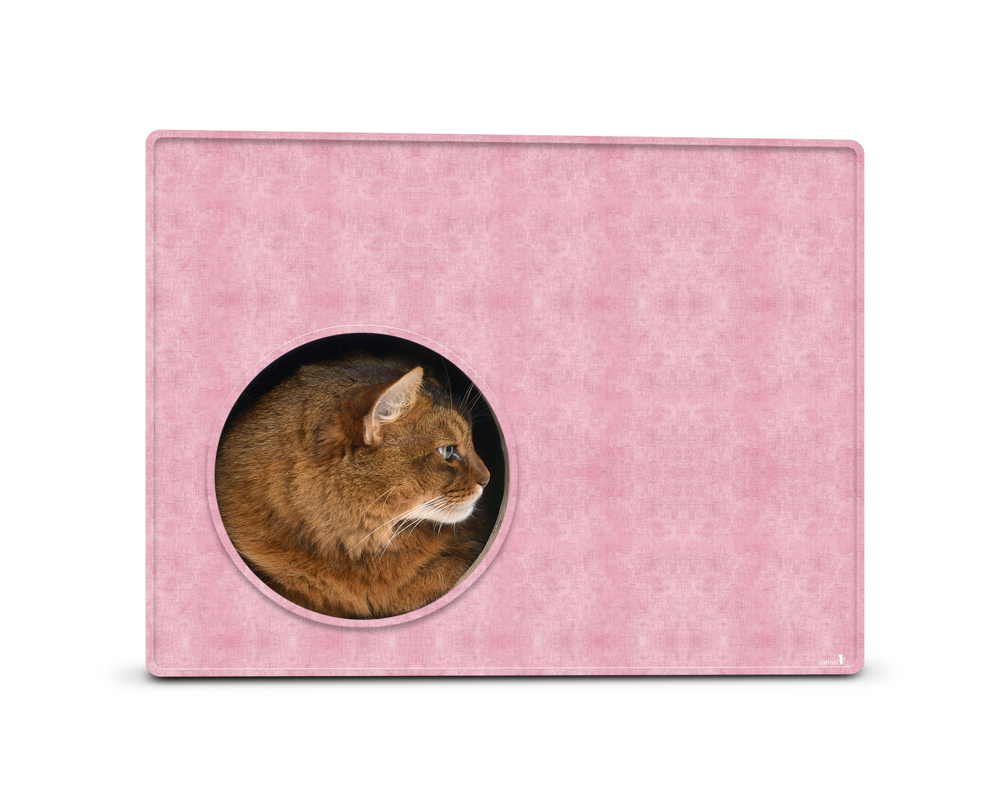 PHREDIA Eckhaus von cat-on, Katze im Inneren des Design-Kratzmöbels aus Wellpappe